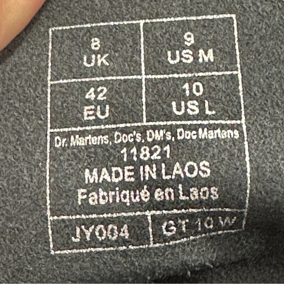 Doc Martens women’s 1460 size 9 boots, black leather, minimal wear - Picture 12 of 16